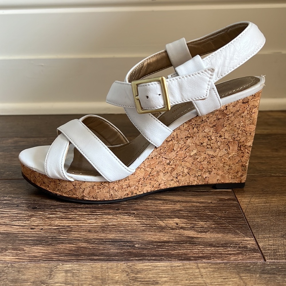 White Heels - Picture 2 of 3